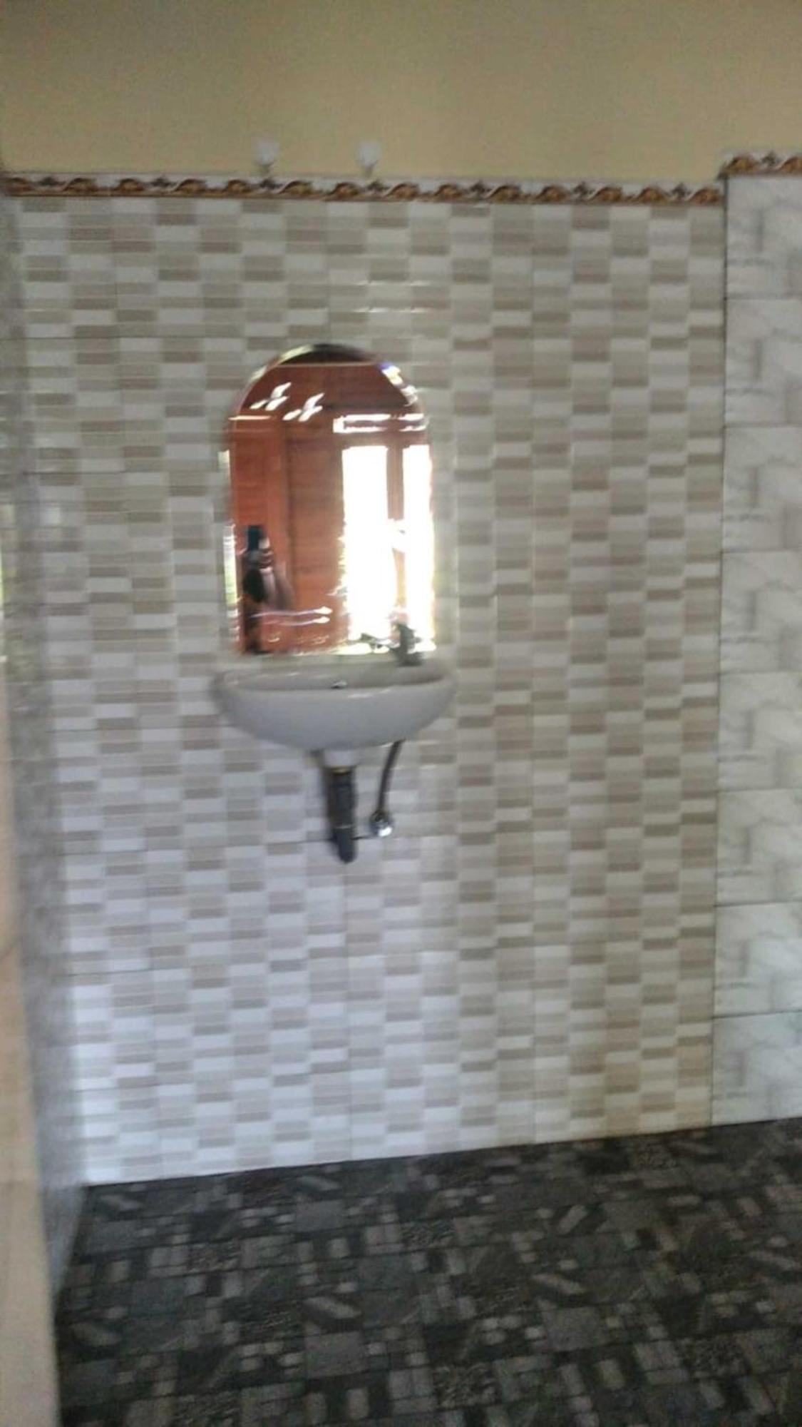 Rizky Guesthouse Убуд Екстер'єр фото